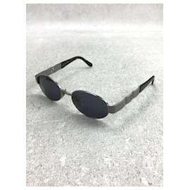 Fendi-Sunglasses-Black