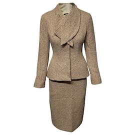 Alexander Mcqueen-Alexander McQueen Two Piece Blazer Skirt Suit in Beige Wool-Beige