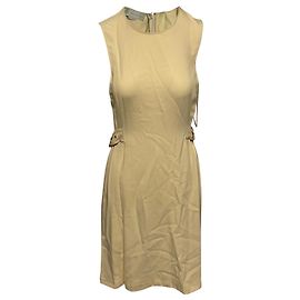 Stella Mc Cartney Stella McCartney Ärmelloses Etuikleid mit Gürtel in Gelbem Rayon Gelb
