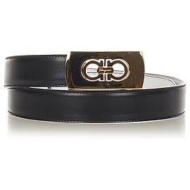 Salvatore Ferragamo Cintura in pelle Gancini nera foderata Ferragamo Nero Argento