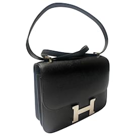 Hermès-Hermes Konstanz 18 aus schwarzem Bittersleder-Schwarz