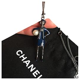 Chanel-COLLECTOR AND RARISSIME IS WORN FROM 2 manners  ( long or short )-Other