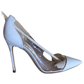 Gianvito Rossi White Patent Leather Heels White