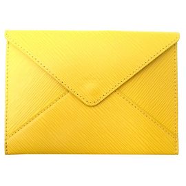 NEUF POCHETTE LOUIS VUITTON ENVELOPPE INVITATION EN CUIR EPI JAUNE LEATHER POUCH Jaune