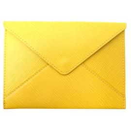 Louis Vuitton-NEW LOUIS VUITTON POUCH INVITATION IN YELLOW EPI LEATHER LEATHER POUCH-Yellow