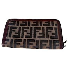 fendi wallet zip around