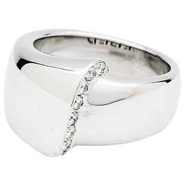 Bague Fred "Ruban" or blanc et diamants. Autre