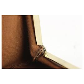 Louis Vuitton-Monograma French Twist Pouch com corrente Kisslock Pochette-Outro