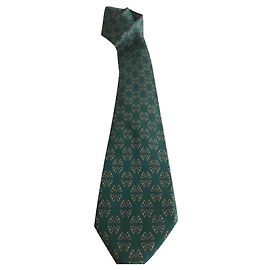 Corbata Hermès de seda verde con estampado de estribos Verde
