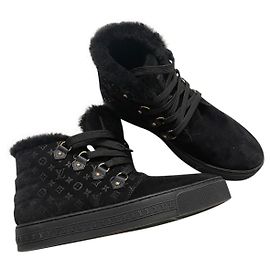 Louis Vuitton Ankle Boots Black