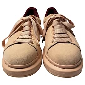 Alexander Mcqueen-Alexander McQueen Larry Sneakers in Pink Suede-Pink