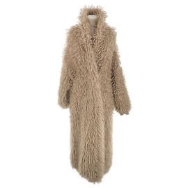 Brunello Cucinelli Fall 2020 abrigo de pasarela en mohair beige Blanco Crudo