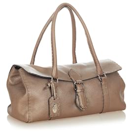 Fendi-Sac à bandoulière en cuir marron Selleria Linda Fendi-Marron