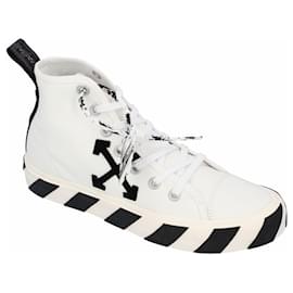 Off White-Vulkanisierte Mid-Top-Sneaker in Off-White-Weiß