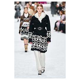 Chanel-2019 Fall Jewel Buttons Belted Coat-Black