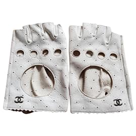 Chanel Luvas Branco