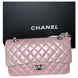 Sac Chanel pele de bezerro iridescente e metal prateado Rosa