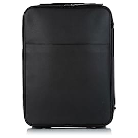 Louis Vuitton-Louis Vuitton Black Taiga Pegase 50-Black