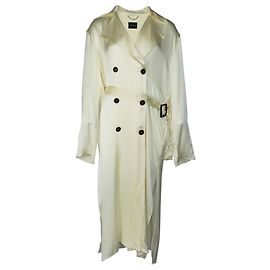 Magda Butrym Punta Cana Gefütterter Brust-Trenchcoat in Creme Seide Weiß Roh