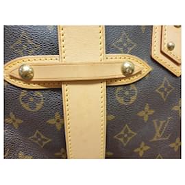 Louis Vuitton Brown Monogram Manhattan GM Leather Cloth ref.942875 - Joli  Closet