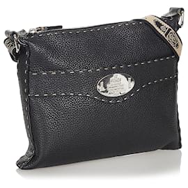 Fendi-Fendi Sac à bandoulière en cuir Selleria noir-Noir
