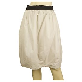 Marni Bubble Hem Beige Baumwolle Knielanger Sommerrock w. Größe des schwarzen Trims 40 Beige