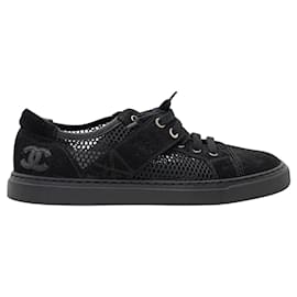 Chanel-2015 Interlocking CC Logo Sneakers-Black