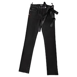 Chanel-Paris/ROM Jeans mit Schleifengürtel-Schwarz