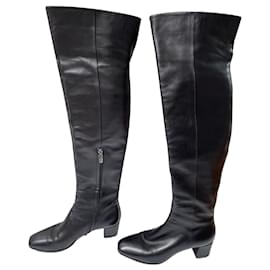 Gianvito Rossi-Black leather thigh boots-Black