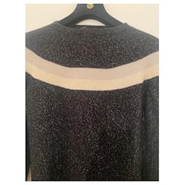 Chanel-Icônico suéter Chanel-Preto