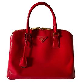 Prada Red patetn Saffiano Promenade handbag Red