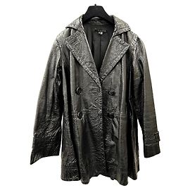 Theory Mantel aus Lackleder Schwarz Schwarz