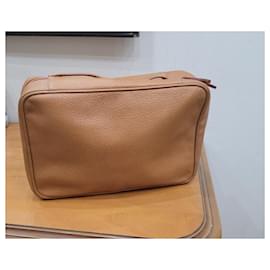 Autre Marque-Serapian leather beauty bag-Beige