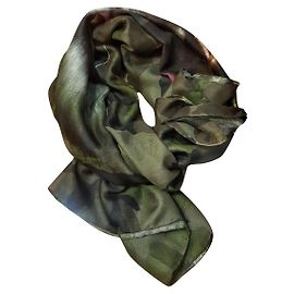 GIVENCHY Olive green