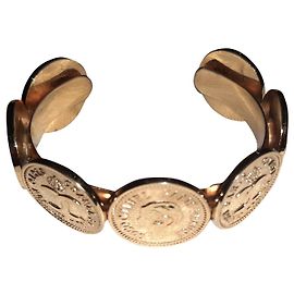 BRACCIALE COIN CUFF CON LOGO CHANEL E MADEMOISELLE Gold hardware