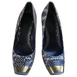 Zapatos de Tacón Alexander McQueen Piel de Pitón Negro Blanco Negro Blanco