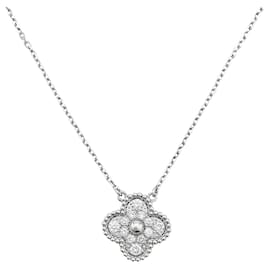 Van Cleef & Arpels-Van Cleefs & Arpels "Vintage Alhambra" necklace in white gold and diamonds.-Other