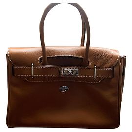 Mac Douglas PYLA BUNI, Castanha