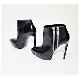 Saint Laurent-Saint Laurent boots-Black