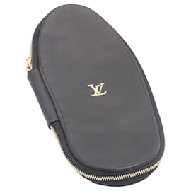 Louis Vuitton-LOUIS VUITTON Supreme Slipper Cover Couro Preto LV Auth ds070-Preto