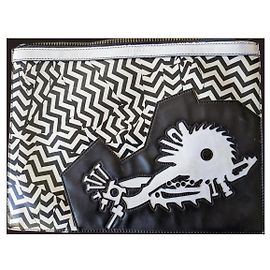 Kenzo Leather Clutch Black White