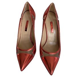 Escarpins Elie Saab en cuir métallisé et vinyle rose Taille 35 Rose