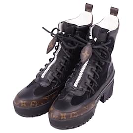 Botas Louis Vuitton occasione - Joli Closet