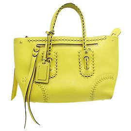 Alexander Mcqueen Bolsa de couro de grão amarelo brilhante Amarelo