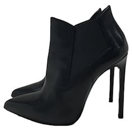 Saint Laurent-Saint Laurent / calf leather Classic Paris Ela 110 / Short boots / 37.5 / BLK / Leather-Black