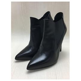 Saint Laurent-Saint Laurent / calf leather Classic Paris Ela 110 / Short boots / 37.5 / BLK / Leather-Black