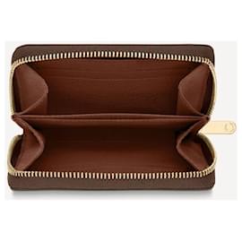 Louis Vuitton-LV zippy coin monogram-Brown