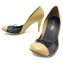 CALÇADO CHANEL BOMBAS25672 Logo CC 38 COURO DE DOIS TONS BEGE + CAIXA Outro