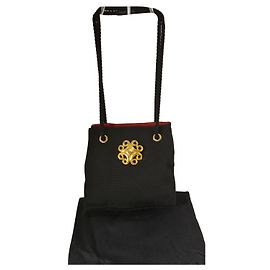 Pochette Yves Saint Laurent en toile noire Noir