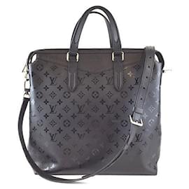 Louis Vuitton-Louis Vuitton Explorer Messenger Bag Eclipse Monnogram Illusion Leather-Black